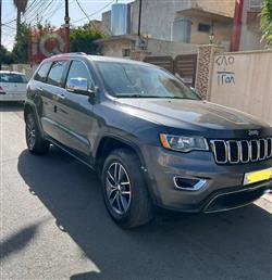 جیپ گراند شیرۆکی